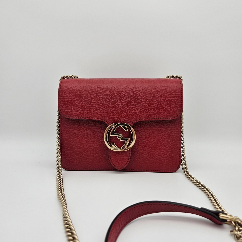 Authentic Gucci Interlocking G Shoulder Bag Red #4337M